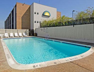 Hotel 6 Tx Entertainment District 4*