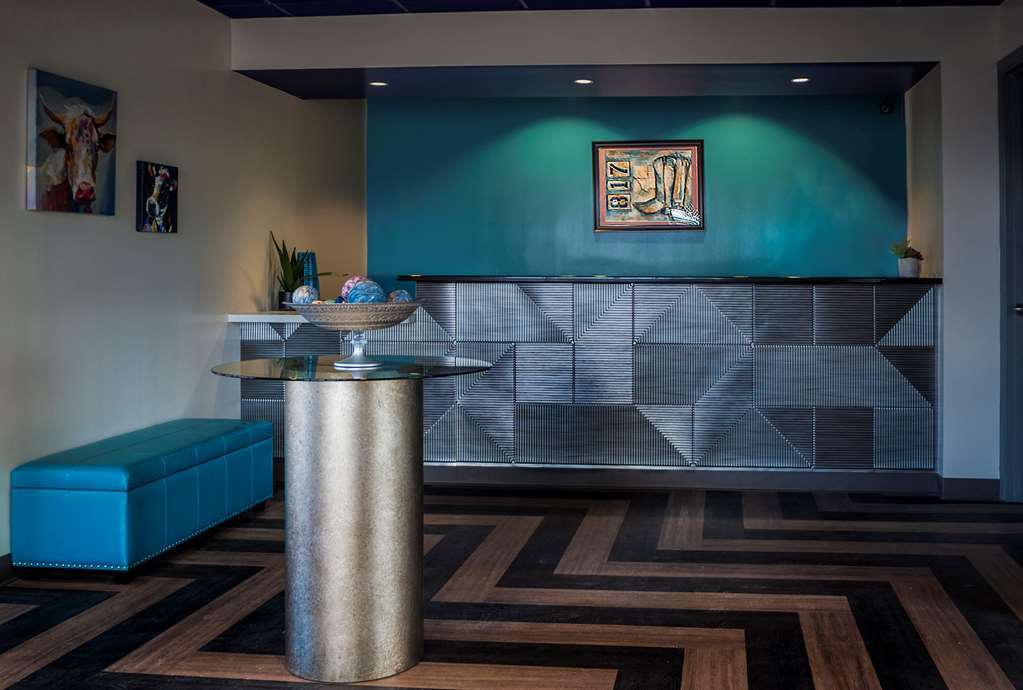 Hotel 6 Tx Entertainment District 4*